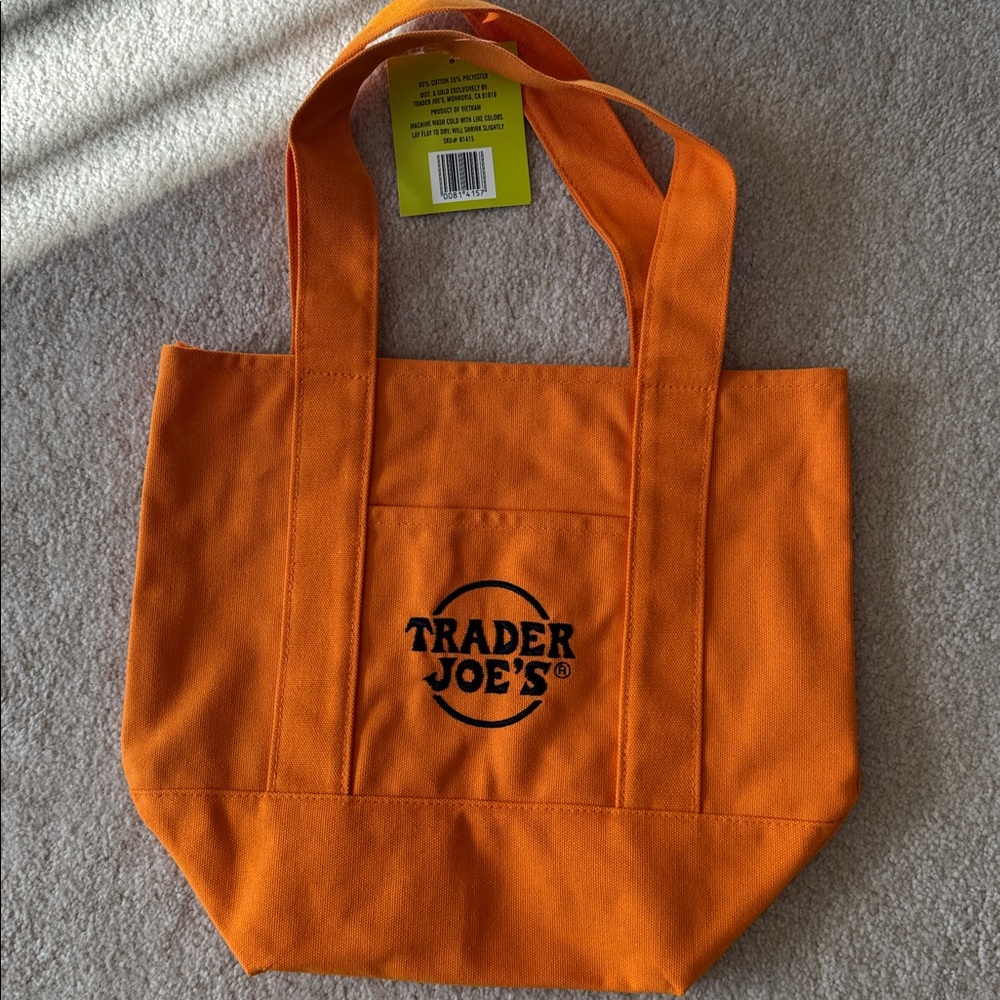 Halloween themed tote